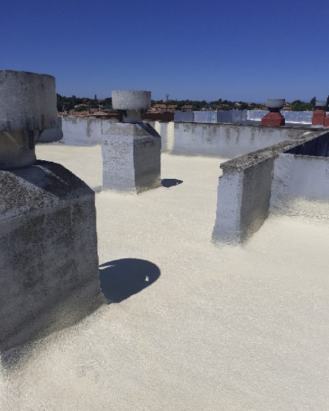 tejado blanco Aislamientos Ayara 1